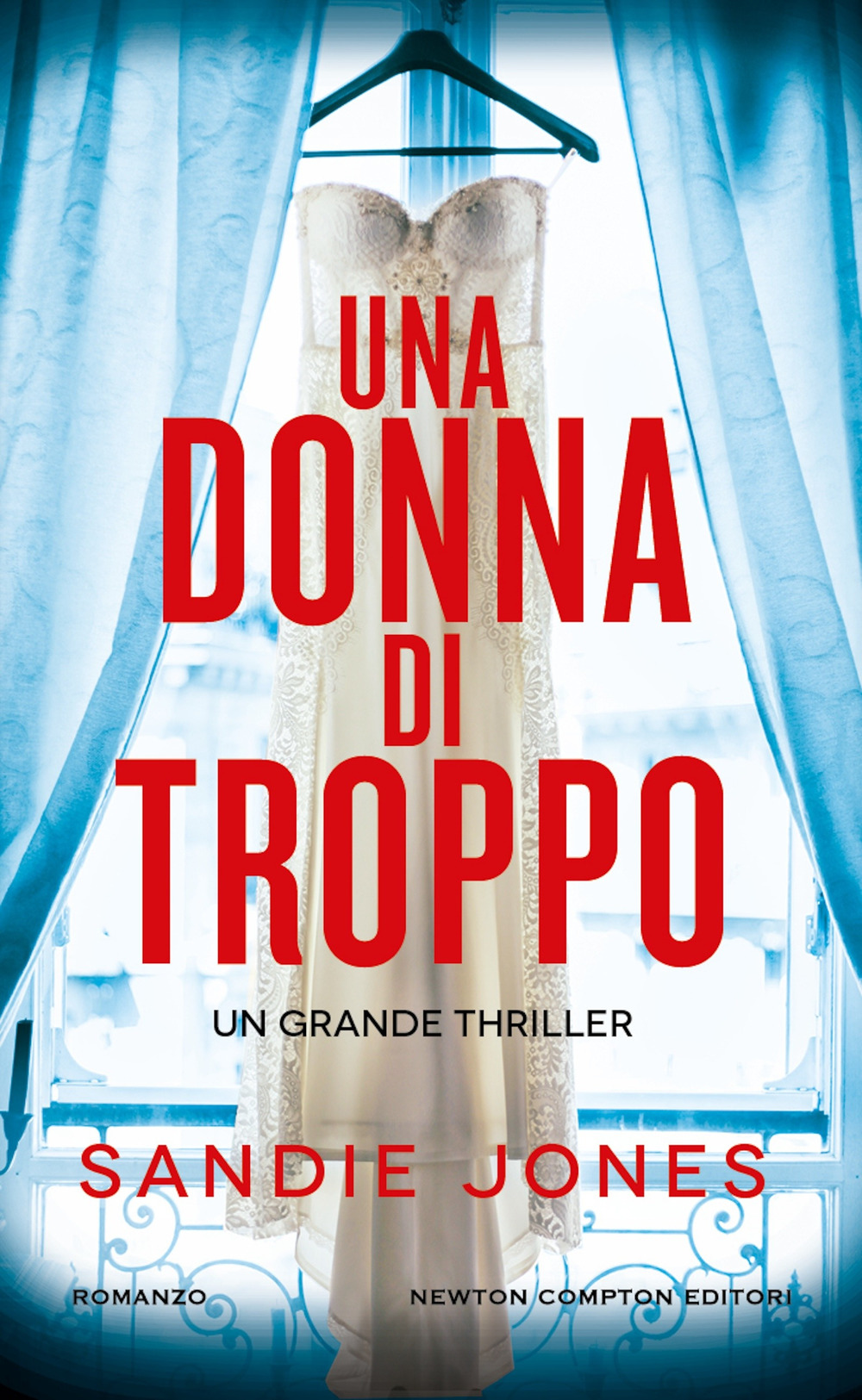 Una donna di troppo