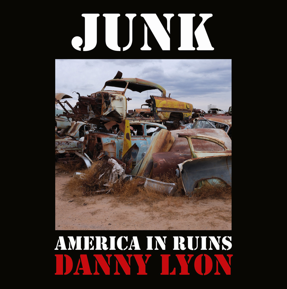 Junk. America in Ruins