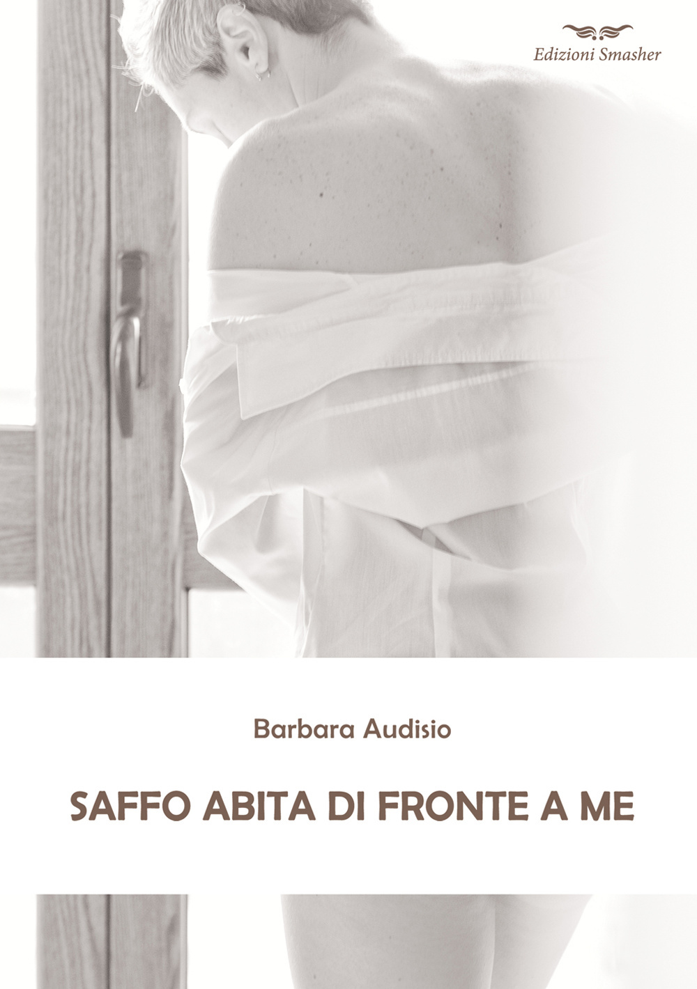 Saffo abita di fronte a me