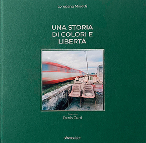 Una storia di colori e libertà. Ediz. italiana e inglese