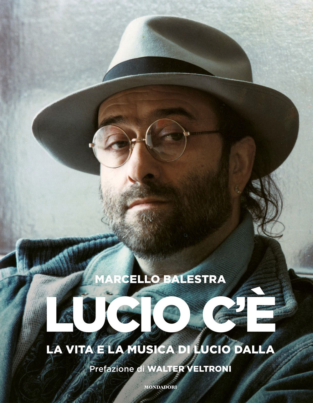 Lucio c'è. La vita e la musica di Lucio Dalla. Ediz. illustrata