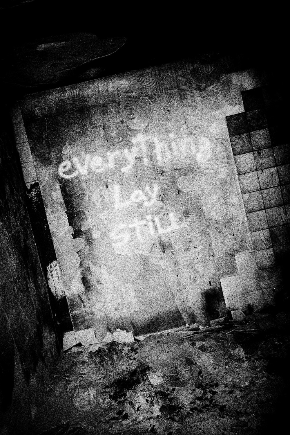 Everything lay still. Ediz. illustrata